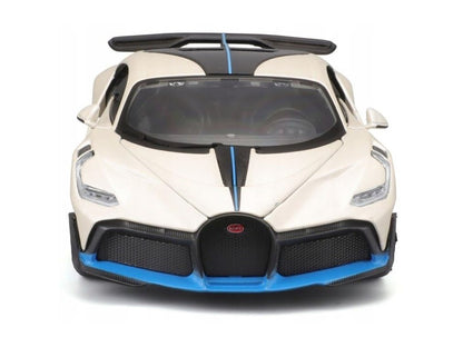 Maisto Bugatti Divo, White, 1:24 Scale